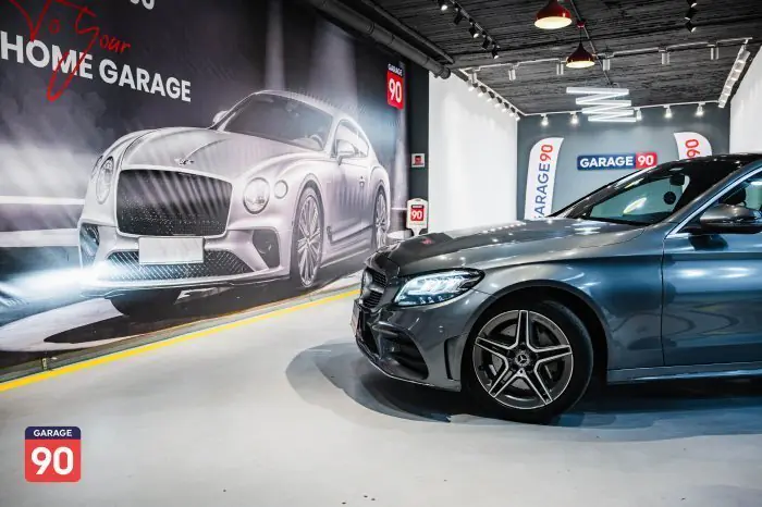 Mercedes-Benz C300 2020 - صورة 6