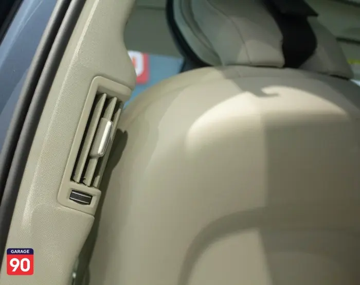 Volvo XC60 2025 - صورة 18