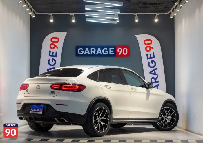 Mercedes Glc300 Amg Wakeel 2021 - صورة 5