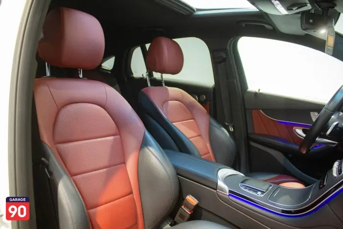 Mercedes Glc300 Amg Wakeel 2021 - صورة 19