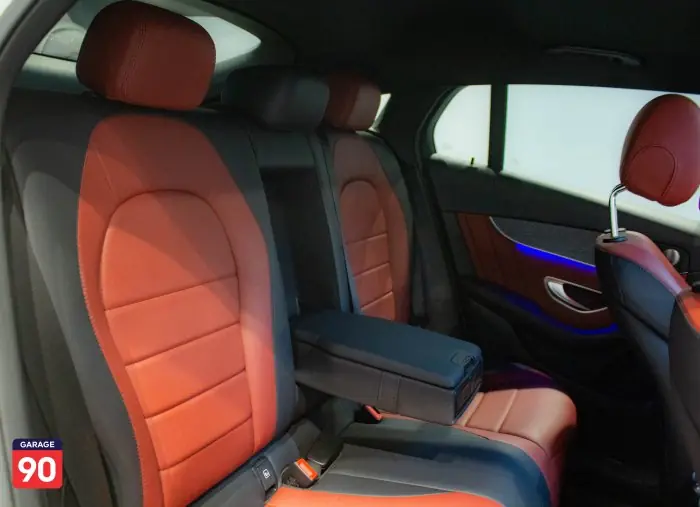Mercedes Glc300 Amg Wakeel 2021 - صورة 20