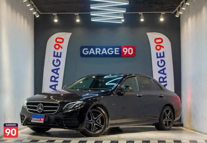 Mercedes-Benz E300e 2019 - صورة 3