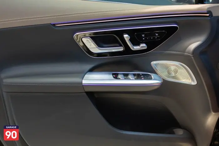 Mercedes-Benz EQE350 2024 - صورة 16