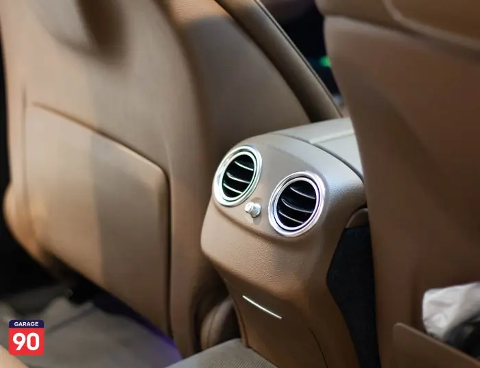Mercedes E180 Aventguard Plus Wakeel 2019 - صورة 17