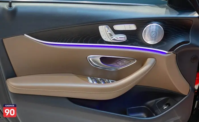 Mercedes E180 Aventguard Plus Wakeel 2019 - صورة 18