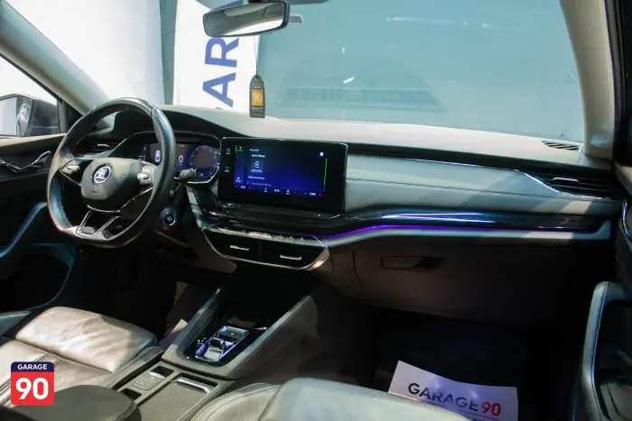 Skoda A8 2022 - صورة 10