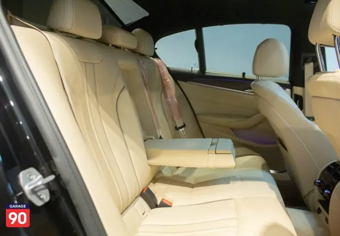 bmw 520i 2020 - صورة 20