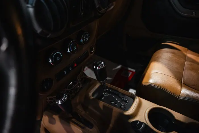 Jeep Wrangler 2012 - صورة 16