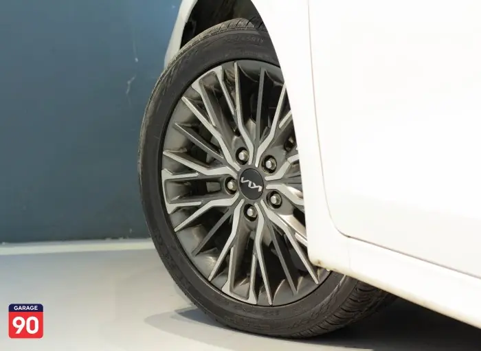 Kia K3 2022 - صورة 8