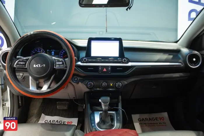 Kia K3 2022 - صورة 11
