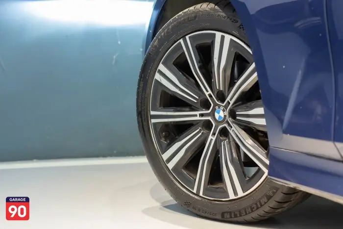 Bmw 320I Luxury Wakeel 2023 1 - صورة 9