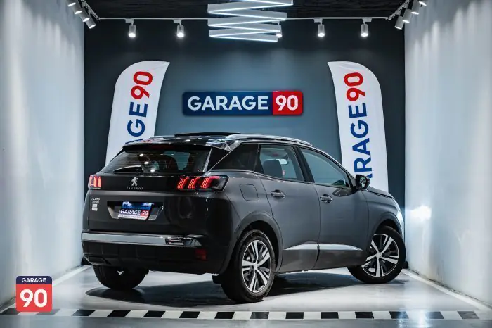 Peugeot 3008 2023 - صورة 6