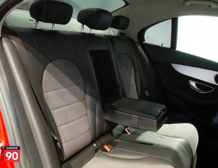 Mercedes C180 Aventguard Import 2018 - صورة 19