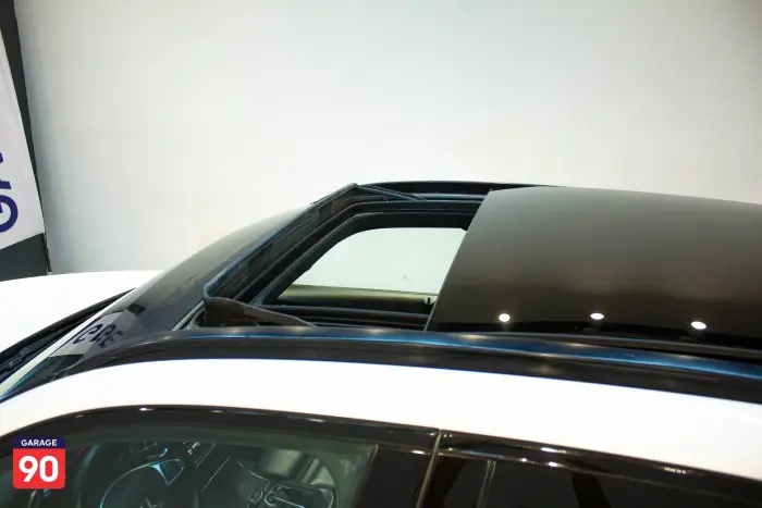 Mercedes-Benz GLC250 2019 - صورة 8