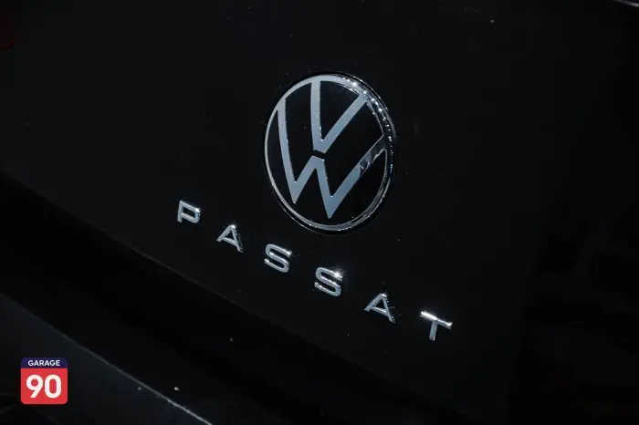 Volkswagen Passat 2021 - صورة 11