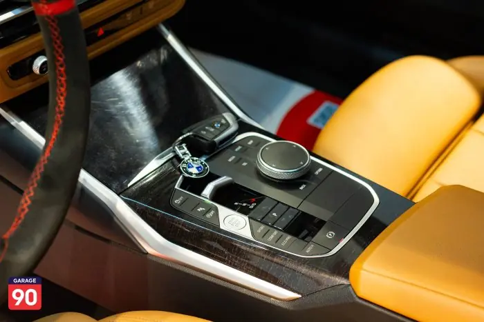 Bmw 320I Luxury Wakeel 2024 - صورة 15