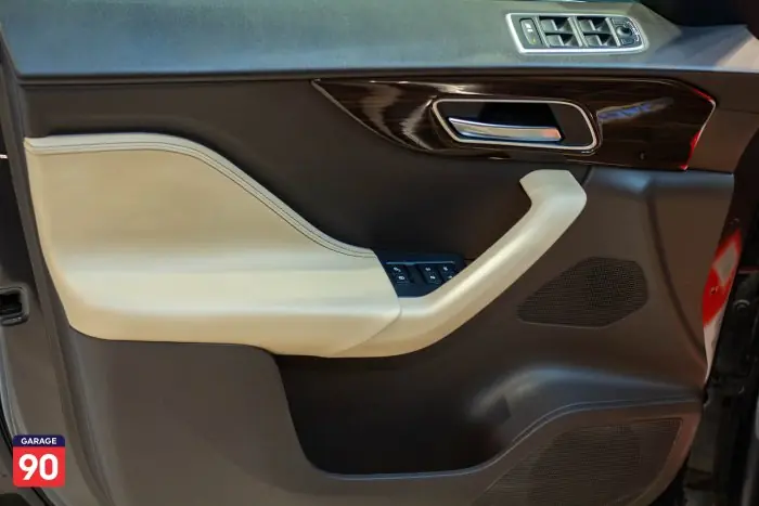 Jaguar F Pace Prestige Wakeel 2019 - صورة 17