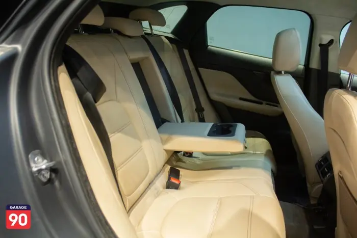 Jaguar F Pace Prestige Wakeel 2019 - صورة 19