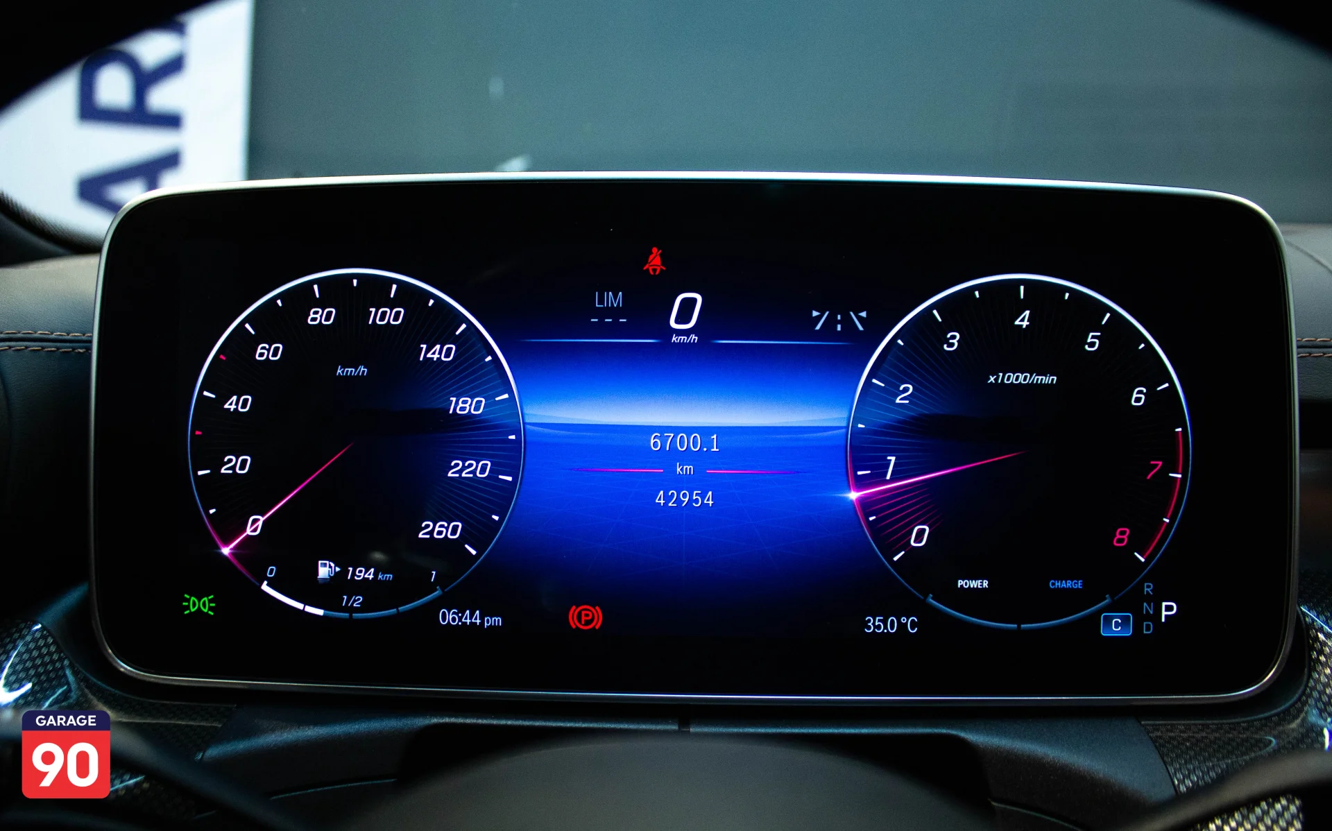 Mercedes C180 AMG Wakeel 2023 - صورة 15