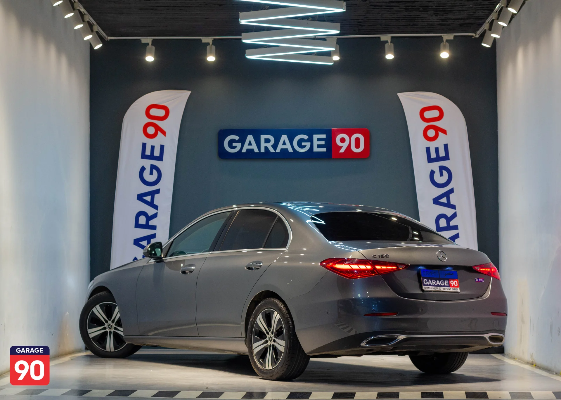 Mercedes C180 Aventguard Wakeel 2025 - صورة 5
