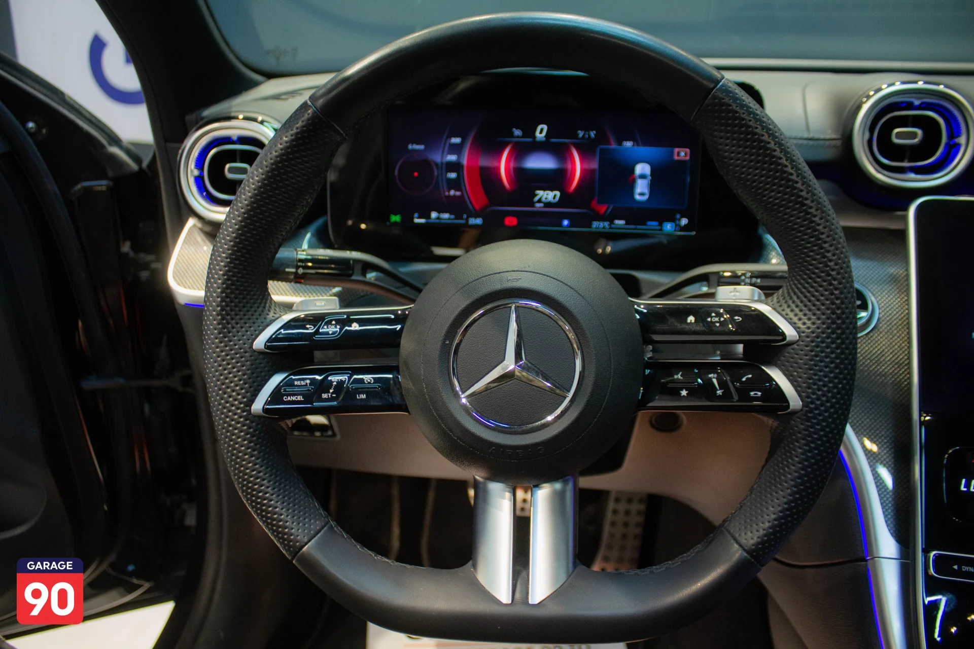 Mercedes C200 AMG Import 2023 - صورة 13