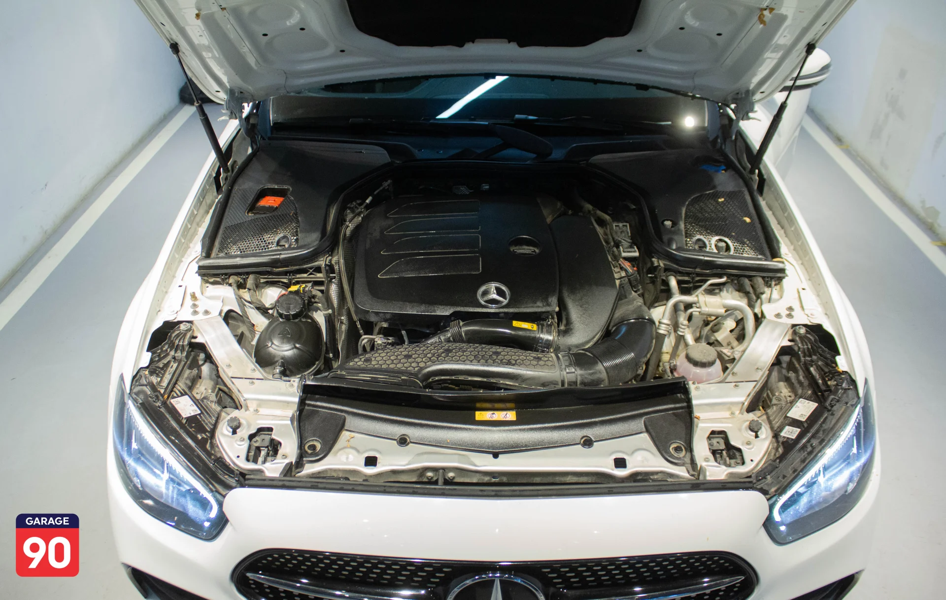 Mercedes E200 Aventguard Plus Import 2022 - صورة 7