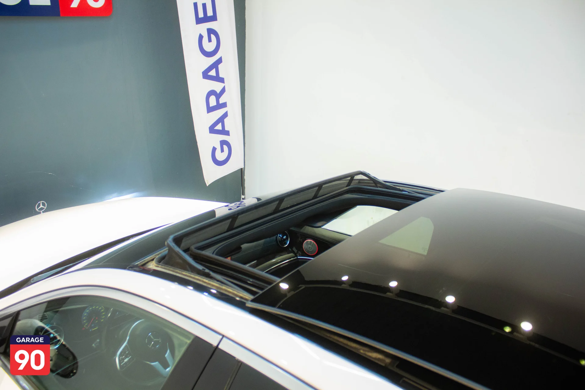 Mercedes E200 Exclusive Wakeel 2020 - صورة 8