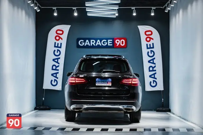 Mercedes-Benz GLC300 2019 - صورة 4