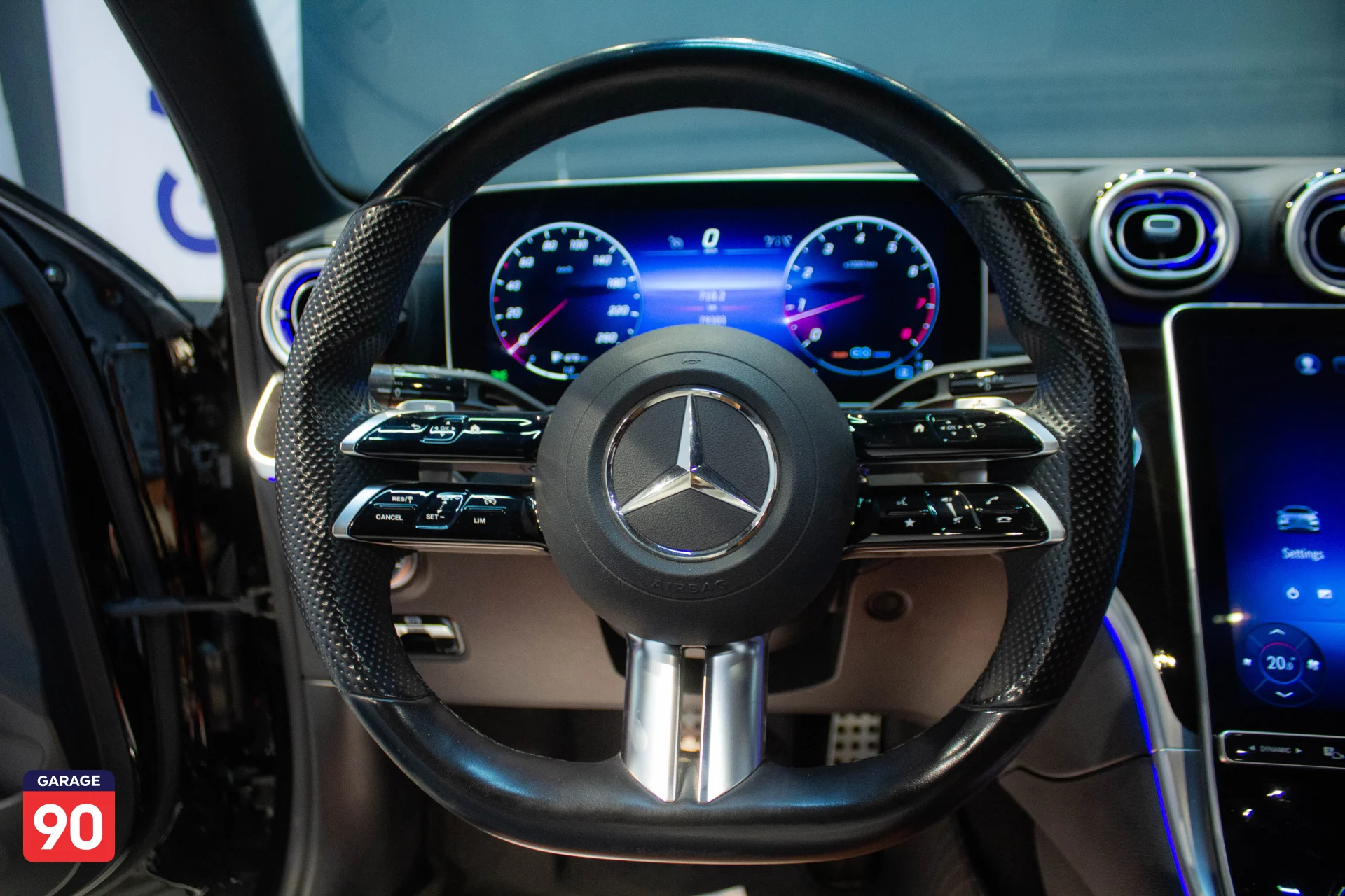 Mercedes C180 AMG Import 2022 - صورة 13