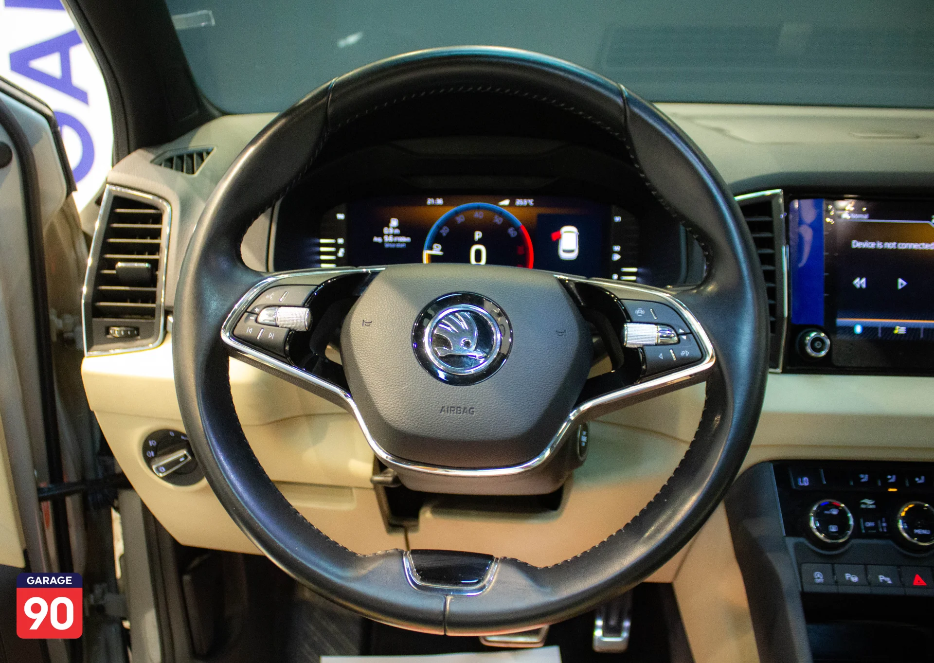 Skoda Karoq Sport Line Import 2022 - صورة 13