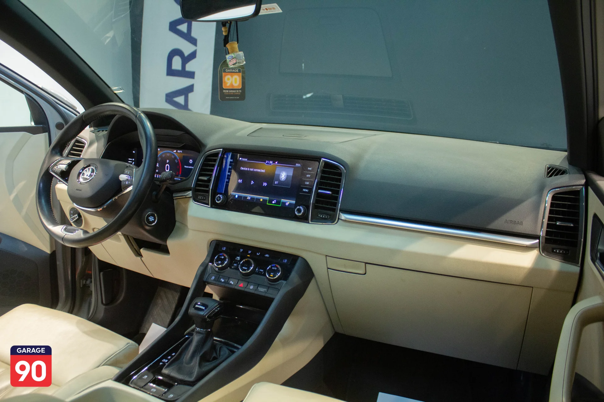 Skoda Karoq Sport Line Import 2022 - صورة 12