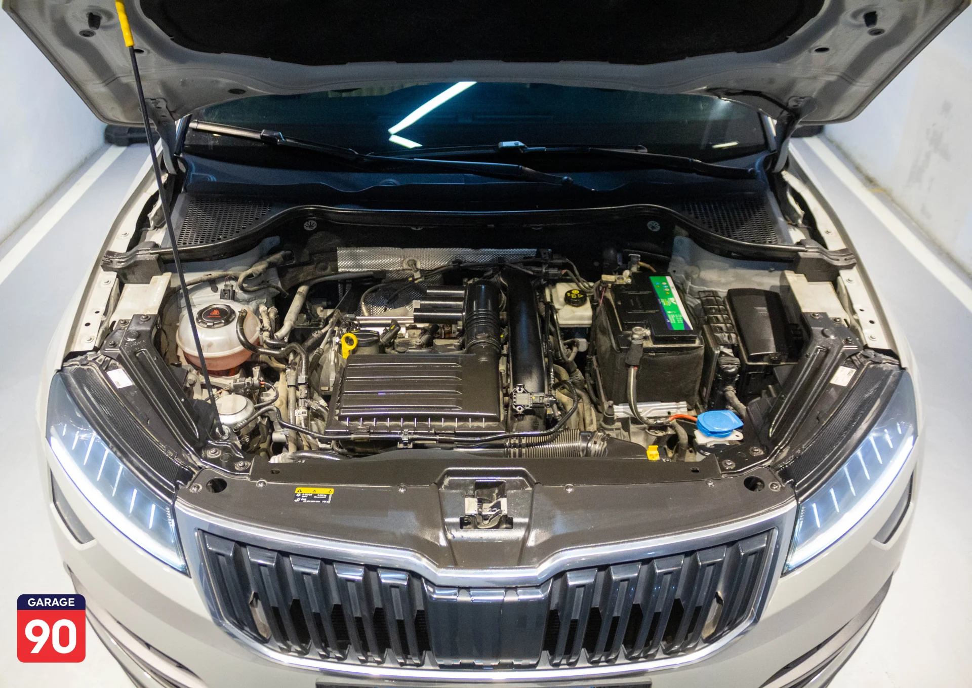 Skoda Karoq Sport Line Import 2022 - صورة 7