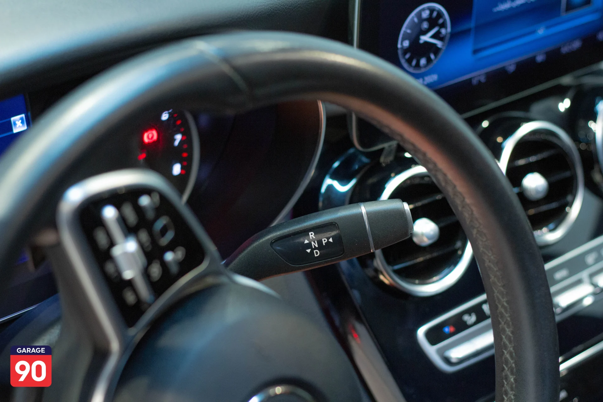 Mercedes C180 Avenguard Plus Wakeel 2019 - صورة 15