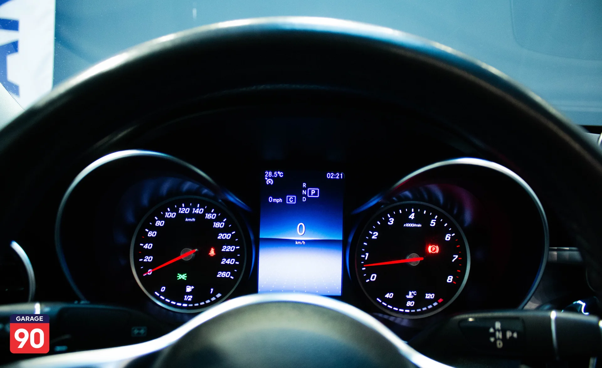 Mercedes C180 Avenguard Plus Wakeel 2019 - صورة 14