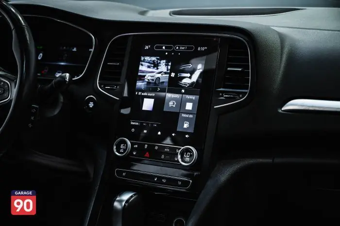 Renault Megane 2022 - صورة 14