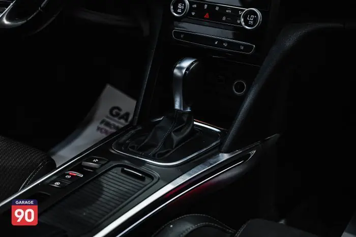 Renault Megane 2022 - صورة 15