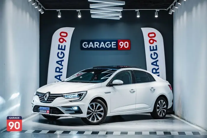 Renault Megane 2022 - صورة 2