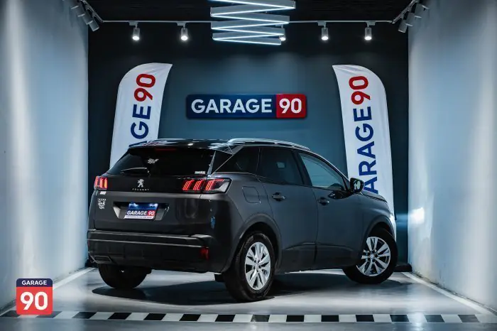 Peugeot 3008 2021 - صورة 8
