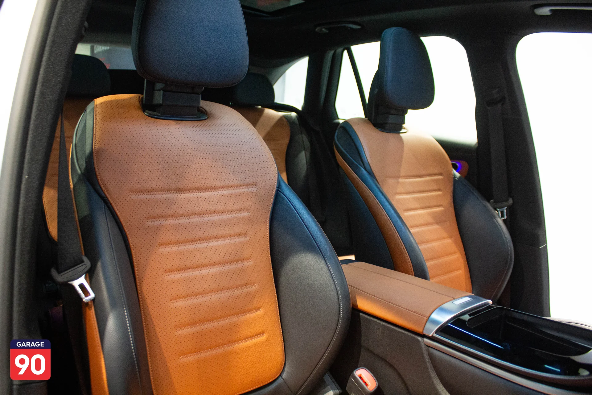 Mercedes GLC200 AMG Import 2024 - صورة 20