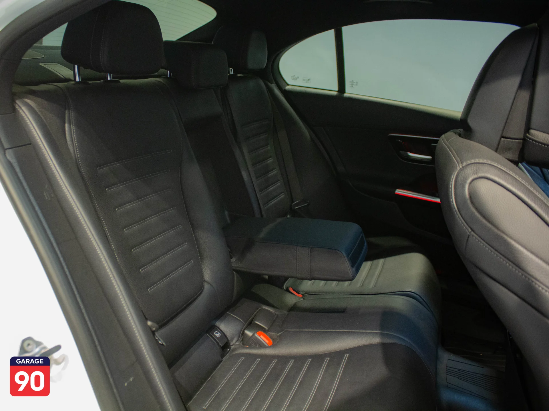 Mercedes C200 AMG Import 2022 - صورة 19