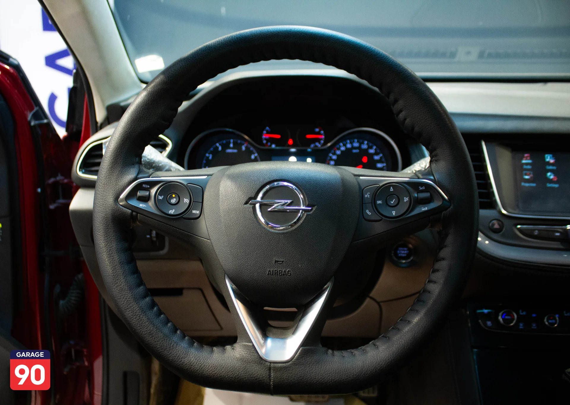 Opel Grand land Top line Wakeel 2021 - صورة 13