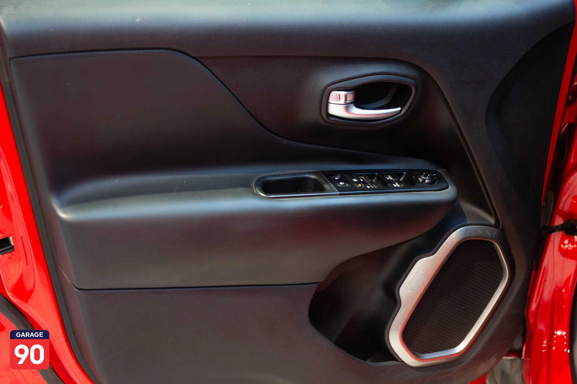 Jeep Renegade Limited SUV Wakeel 2022 - صورة 17