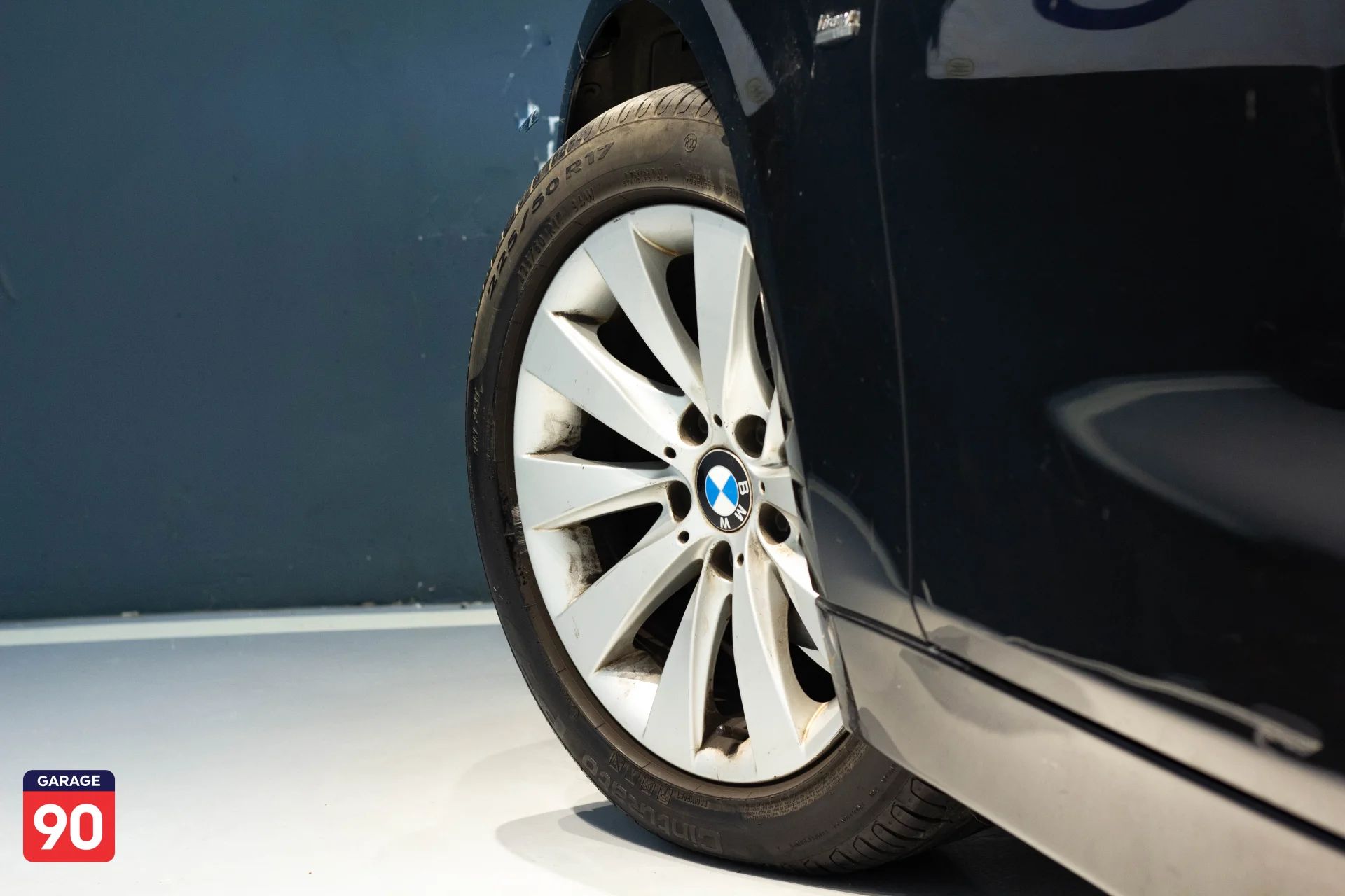 Bmw 318 Luxury Wakeel 2016 - صورة 9