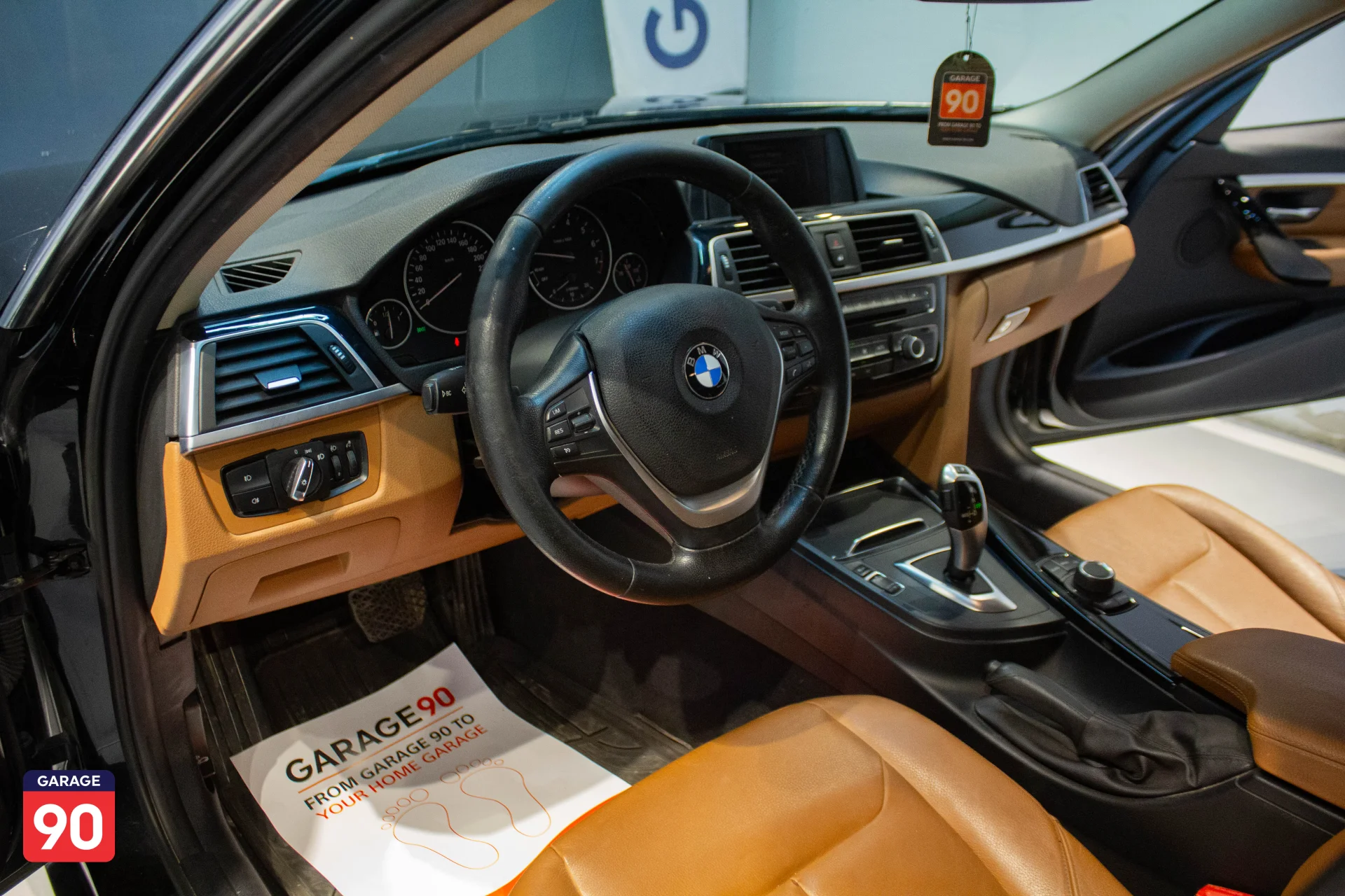 Bmw 318 Luxury Wakeel 2016 - صورة 11