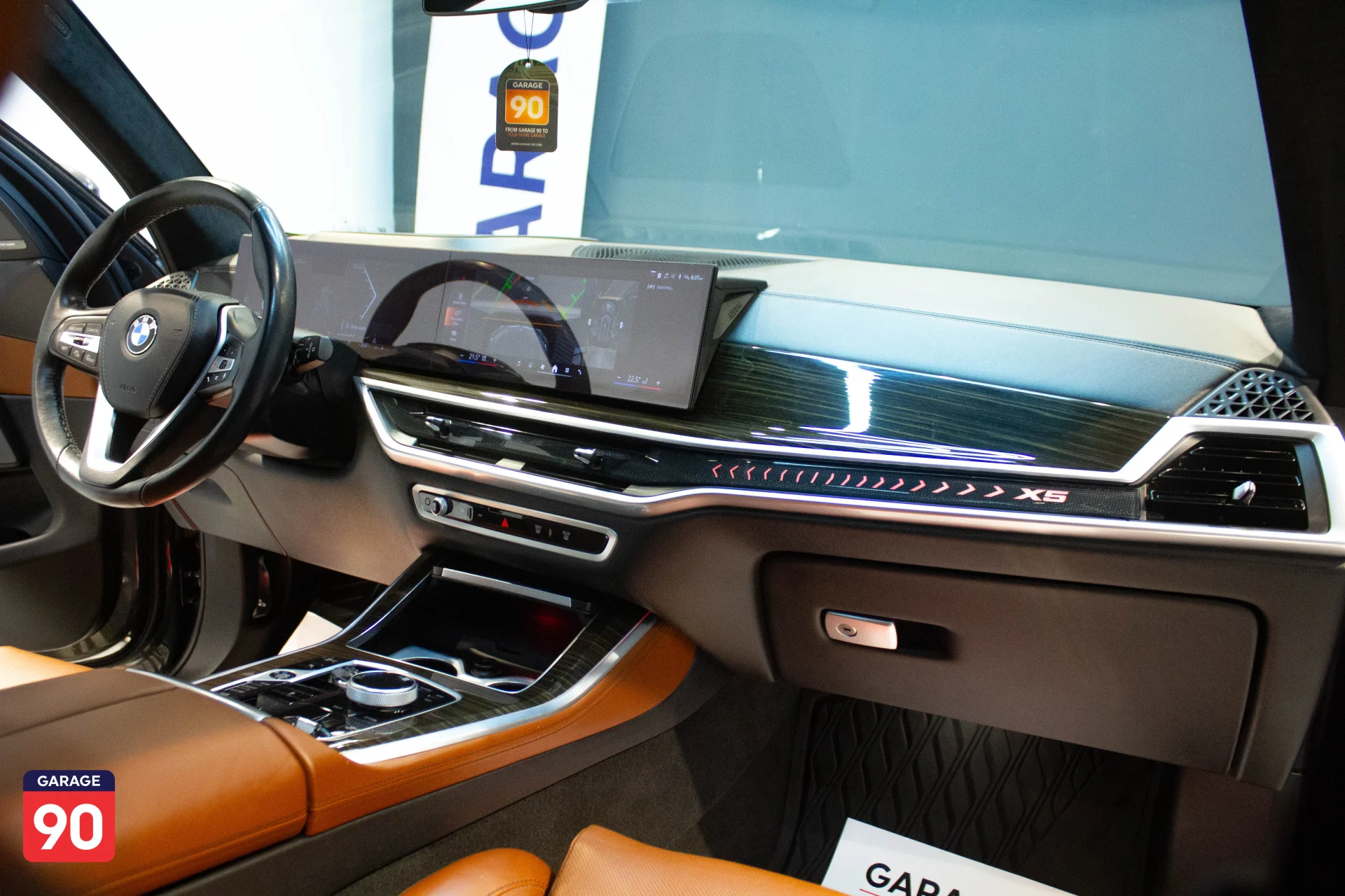 Bmw X5 X Drive 40i SUV Wakeel 2024 - صورة 12