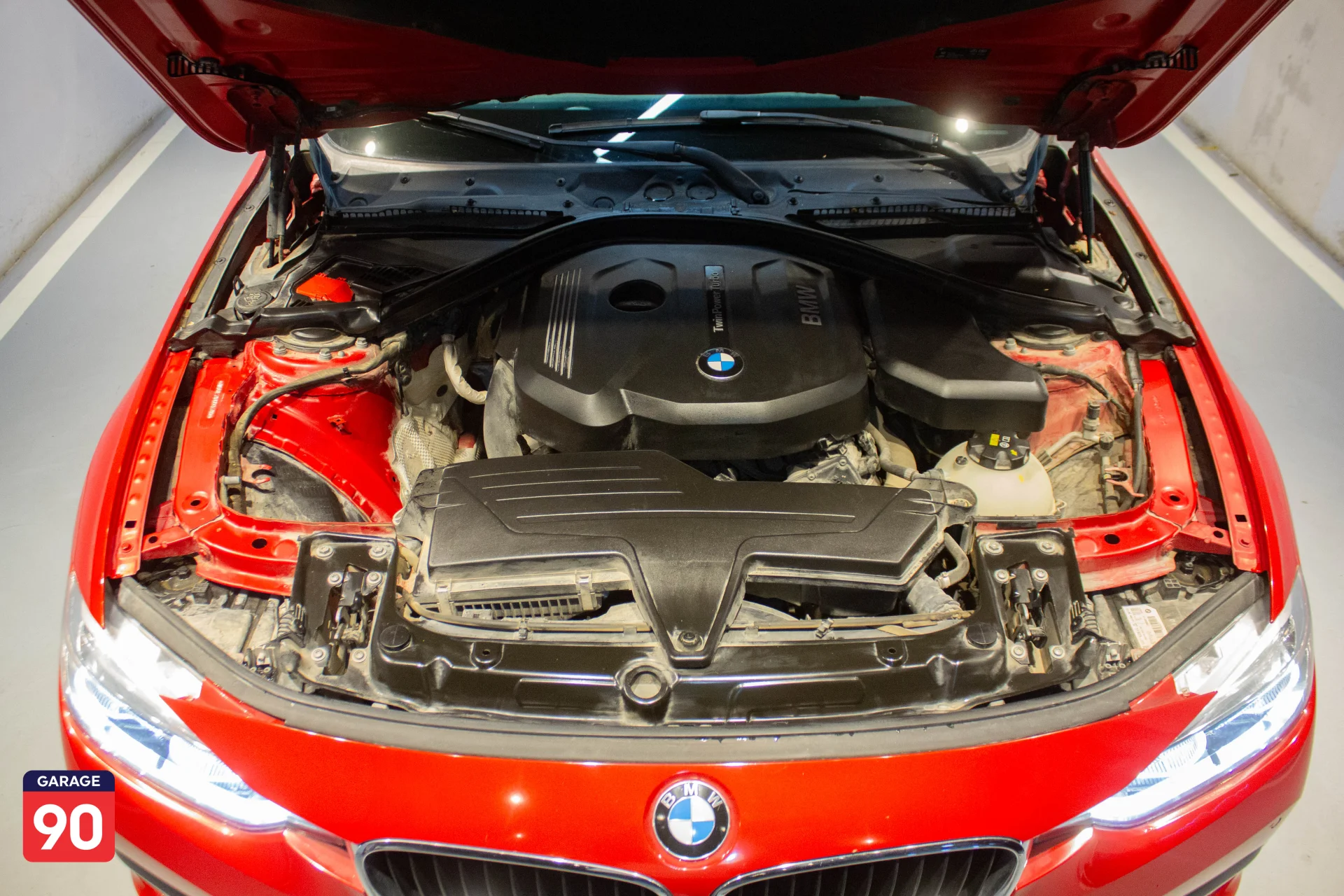 Bmw 318i Luxury Import 2016 - صورة 7