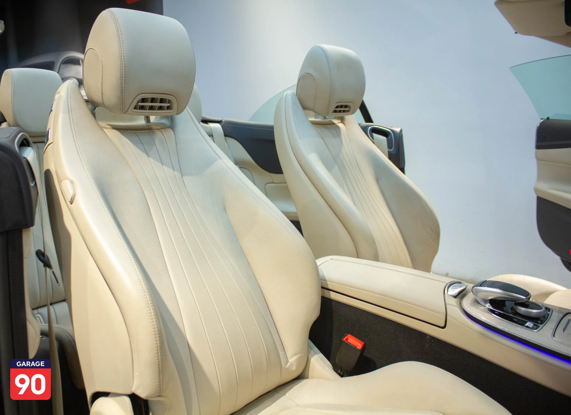 Mercedes E200 Cabriolet AMG Import 2021 - صورة 20