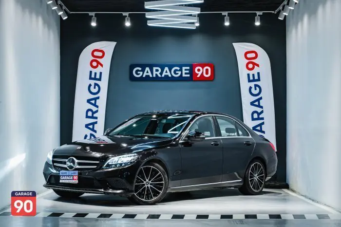 Mercedes-Benz C200 2019 - صورة 4