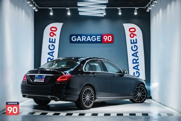 Mercedes-Benz C200 2019 - صورة 8