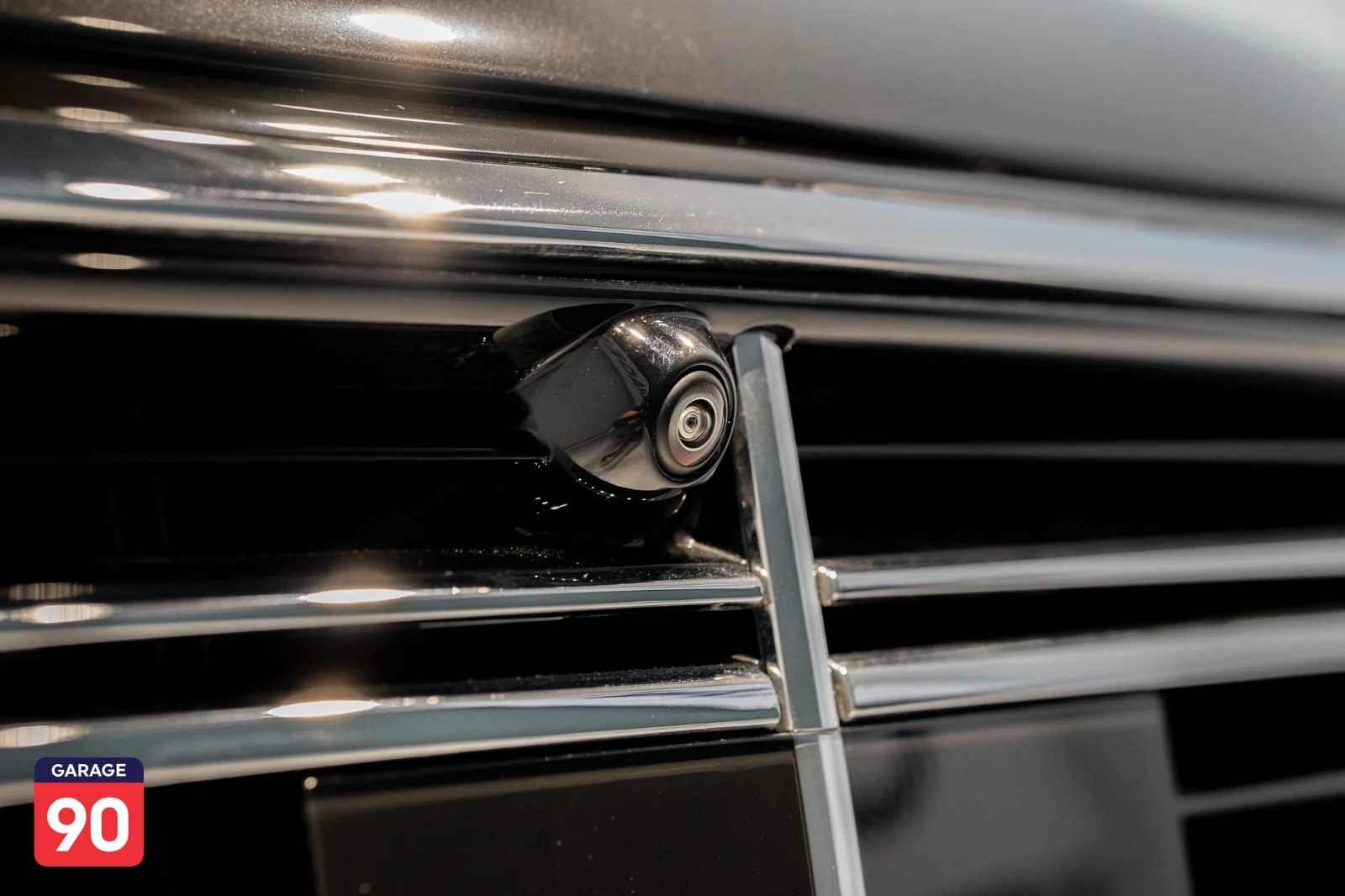 Mercedes E300 Exclusive Wakeel 2024 - صورة 10